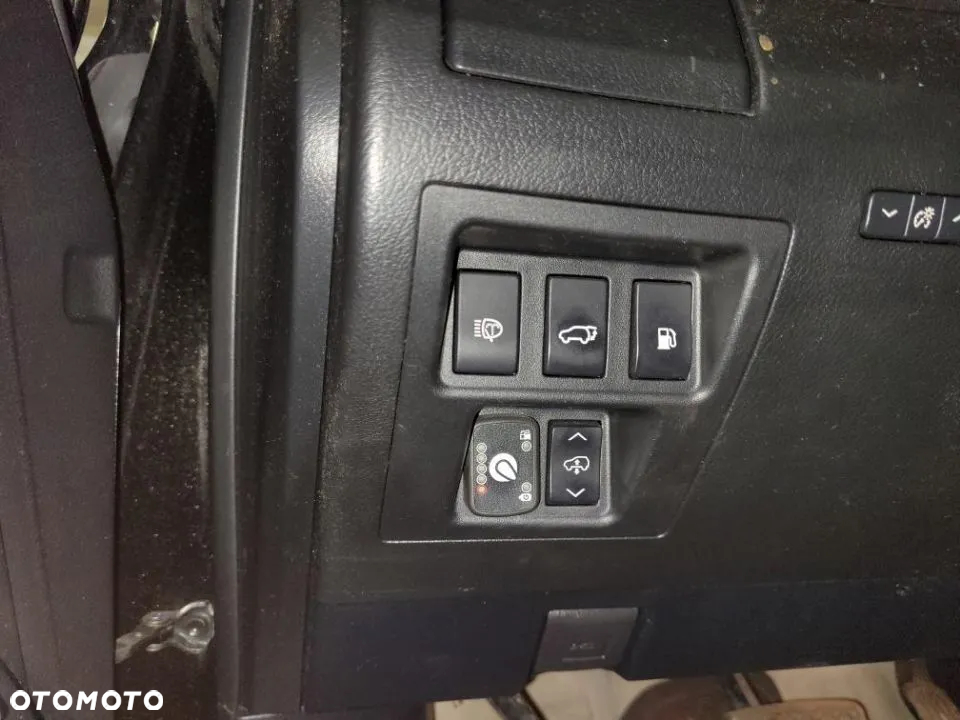 Lexus RX - 10