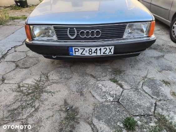 Audi 100 1.8 E - 1