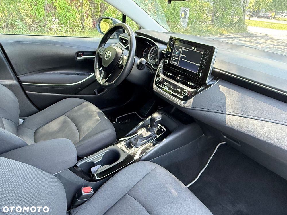 Toyota Corolla 1.8 Hybrid Comfort - 22