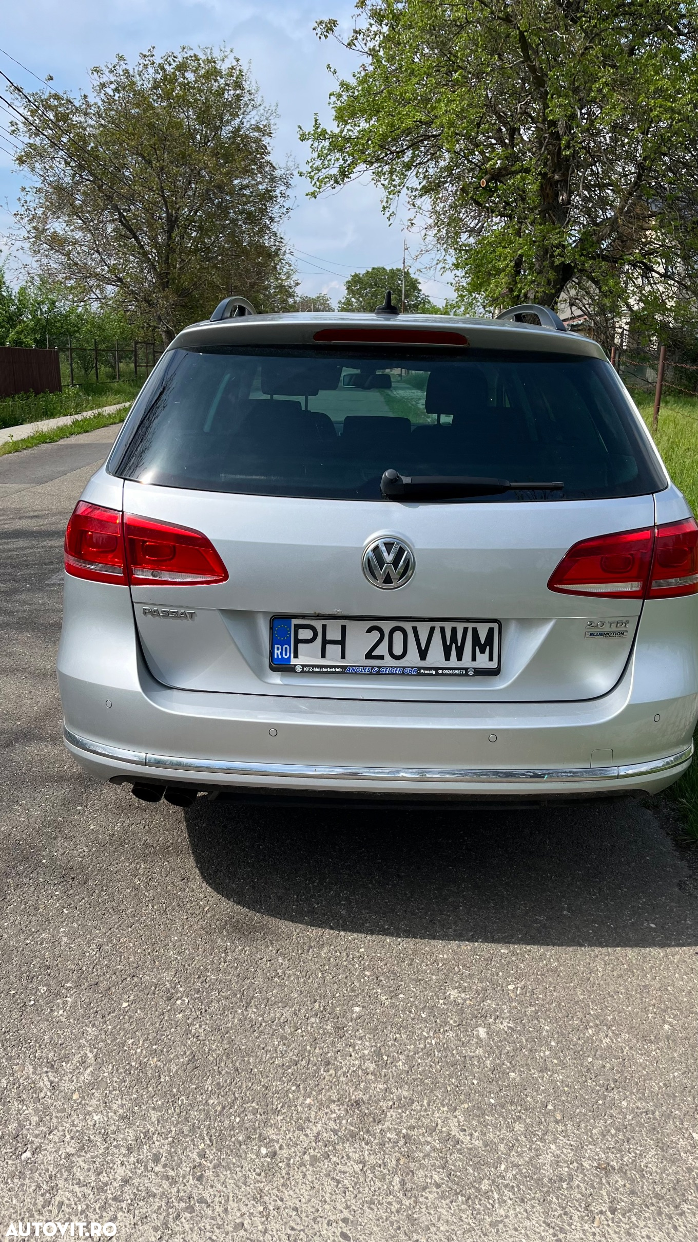 Volkswagen Passat Variant 2.0 TDI 4Motion BlueMotion Technology Business Edition - 2
