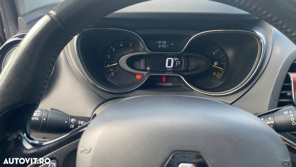 Renault Captur (ENERGY) dCi 90 EDC LIMITED - 9