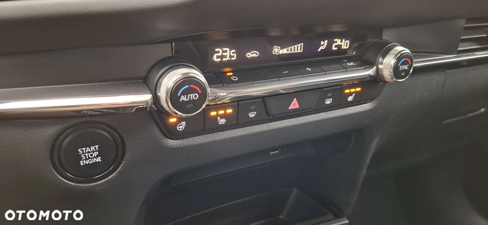 Mazda CX-30 SKYACTIV-D 1.8 - 26