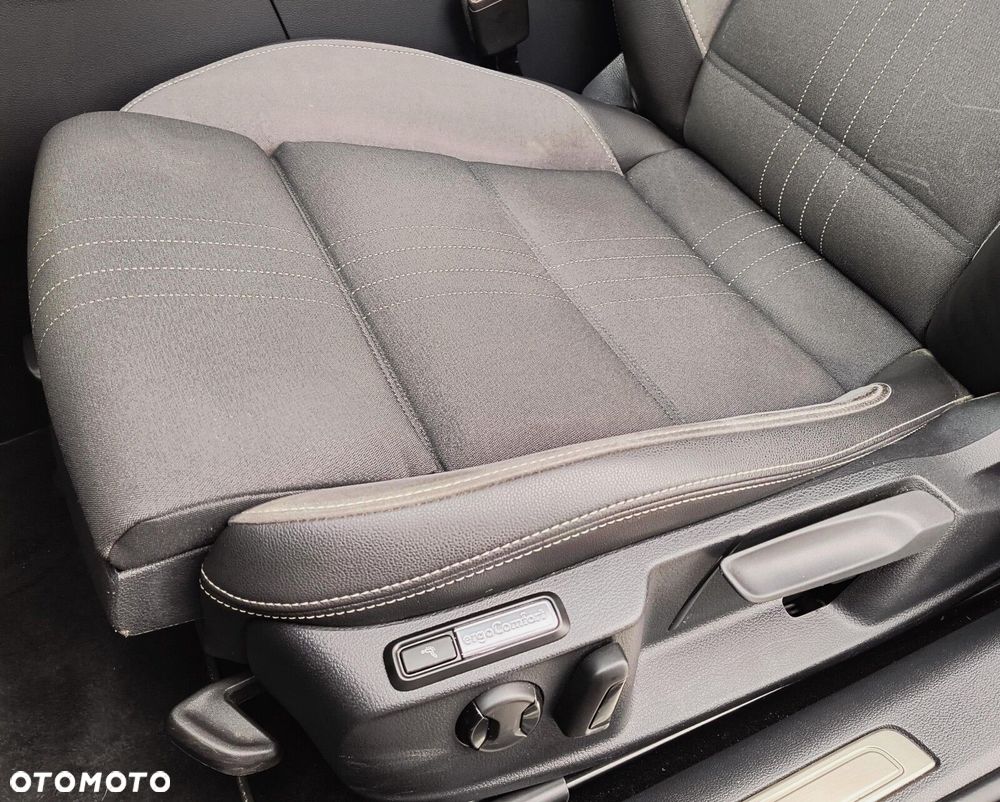 Volkswagen Passat Alltrack 2.0 TDI 4Mot DSG - 13