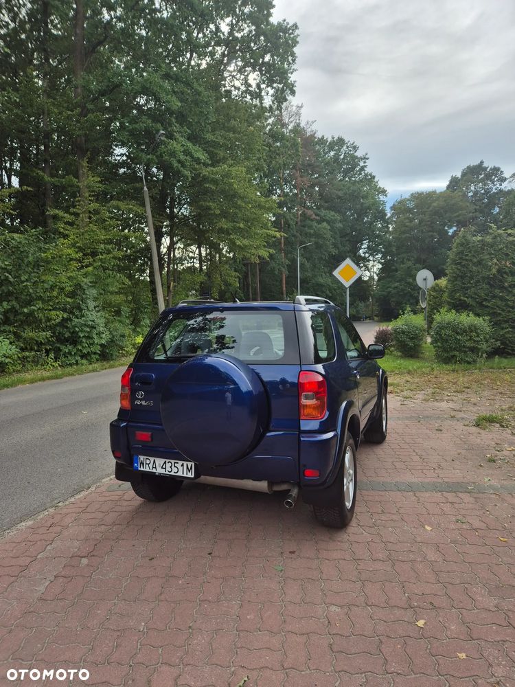 Toyota RAV4 - 5