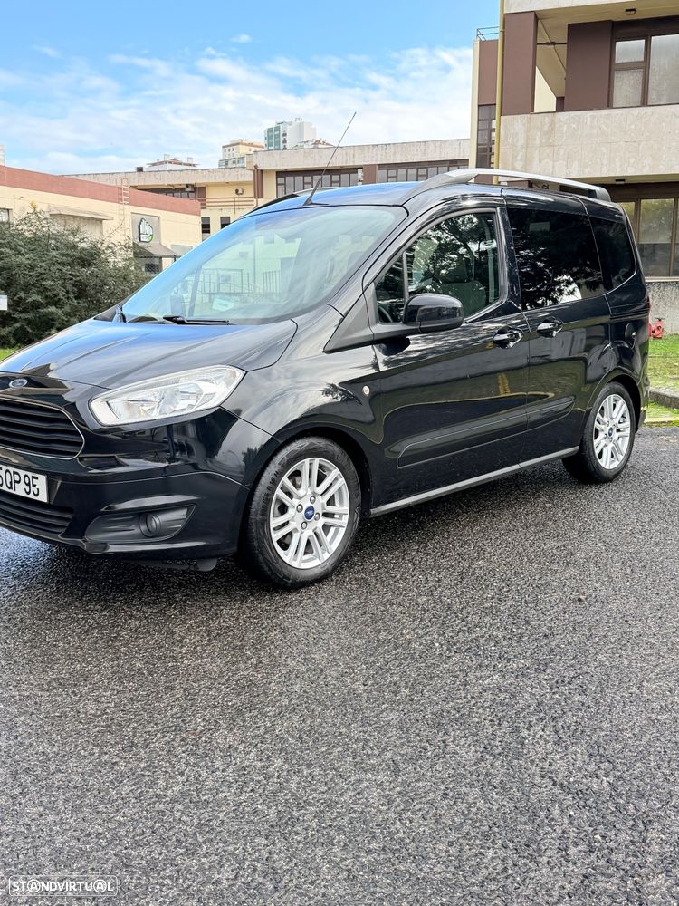 Ford Tourneo Courier 1.6 TDCi Titanium - 1