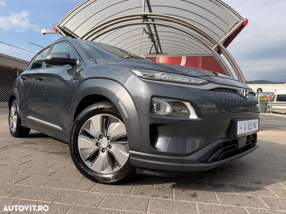 Hyundai KONA - 2