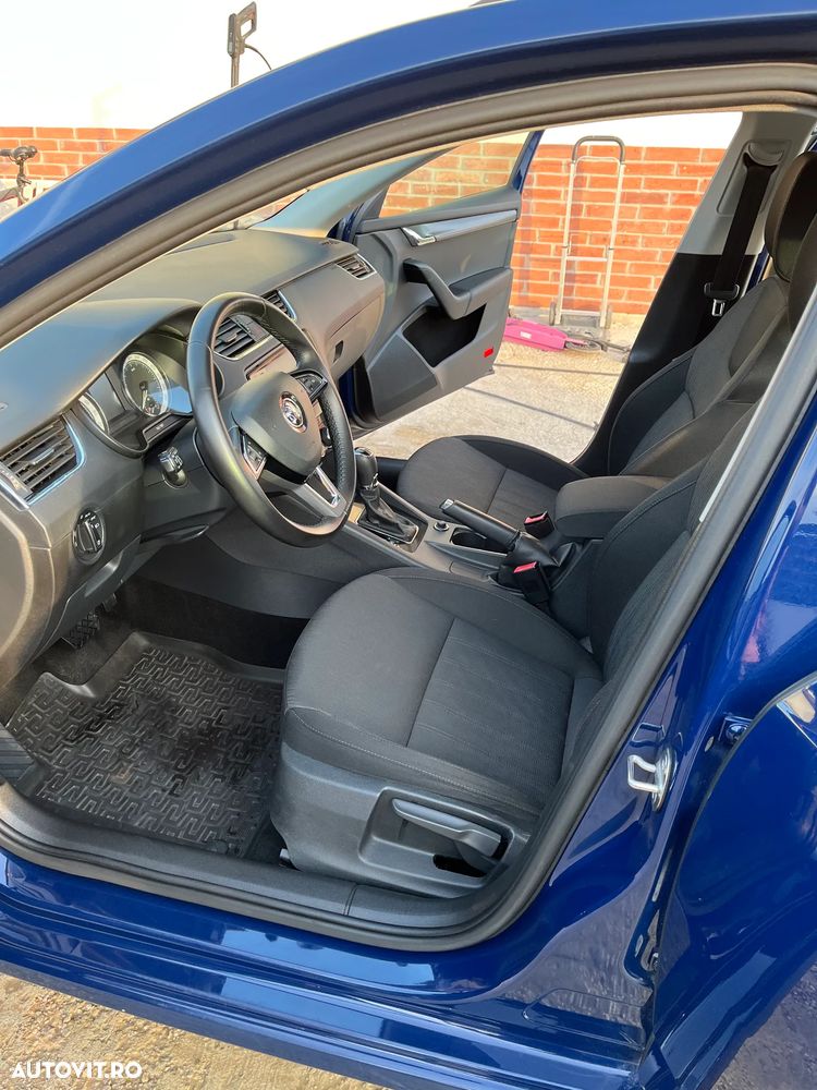 Skoda Octavia 1.6 TDI DSG Style - 15