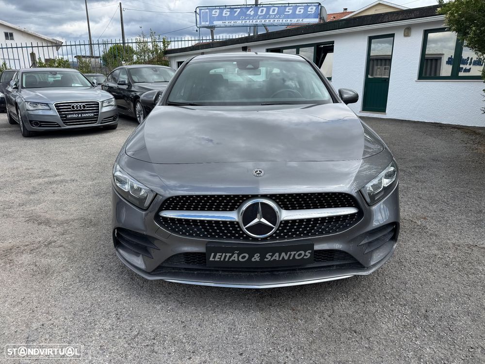 Mercedes-Benz A 200 Limousine AMG Line - 2