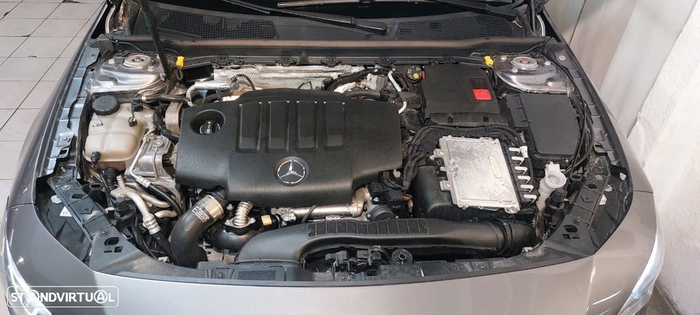 Mercedes-Benz CLA 200 d Shooting Brake AMG Line Aut. - 19