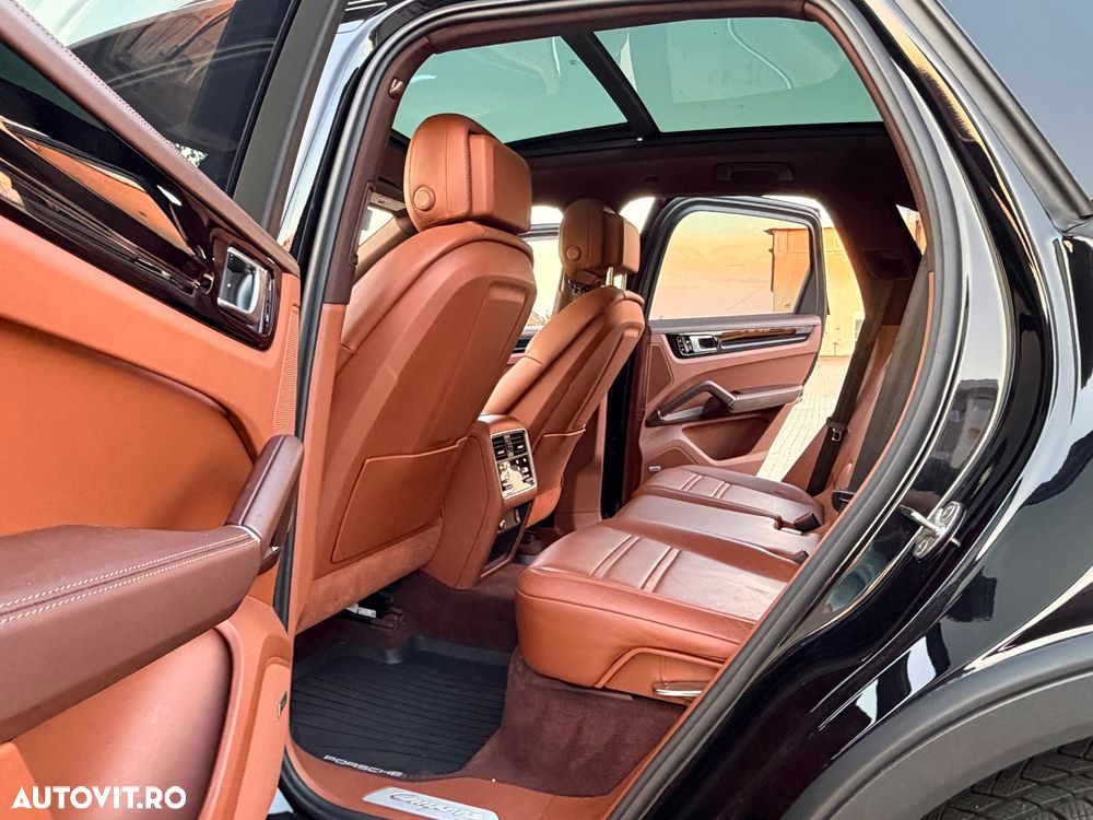 Porsche Cayenne S Tiptronic S - 25