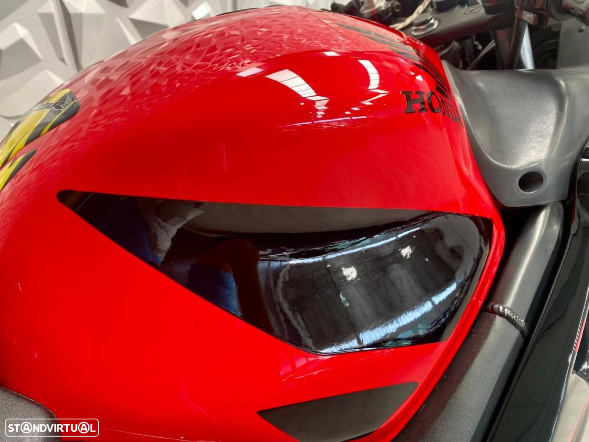 Honda CBR 600 F Sport (F4i) - 9