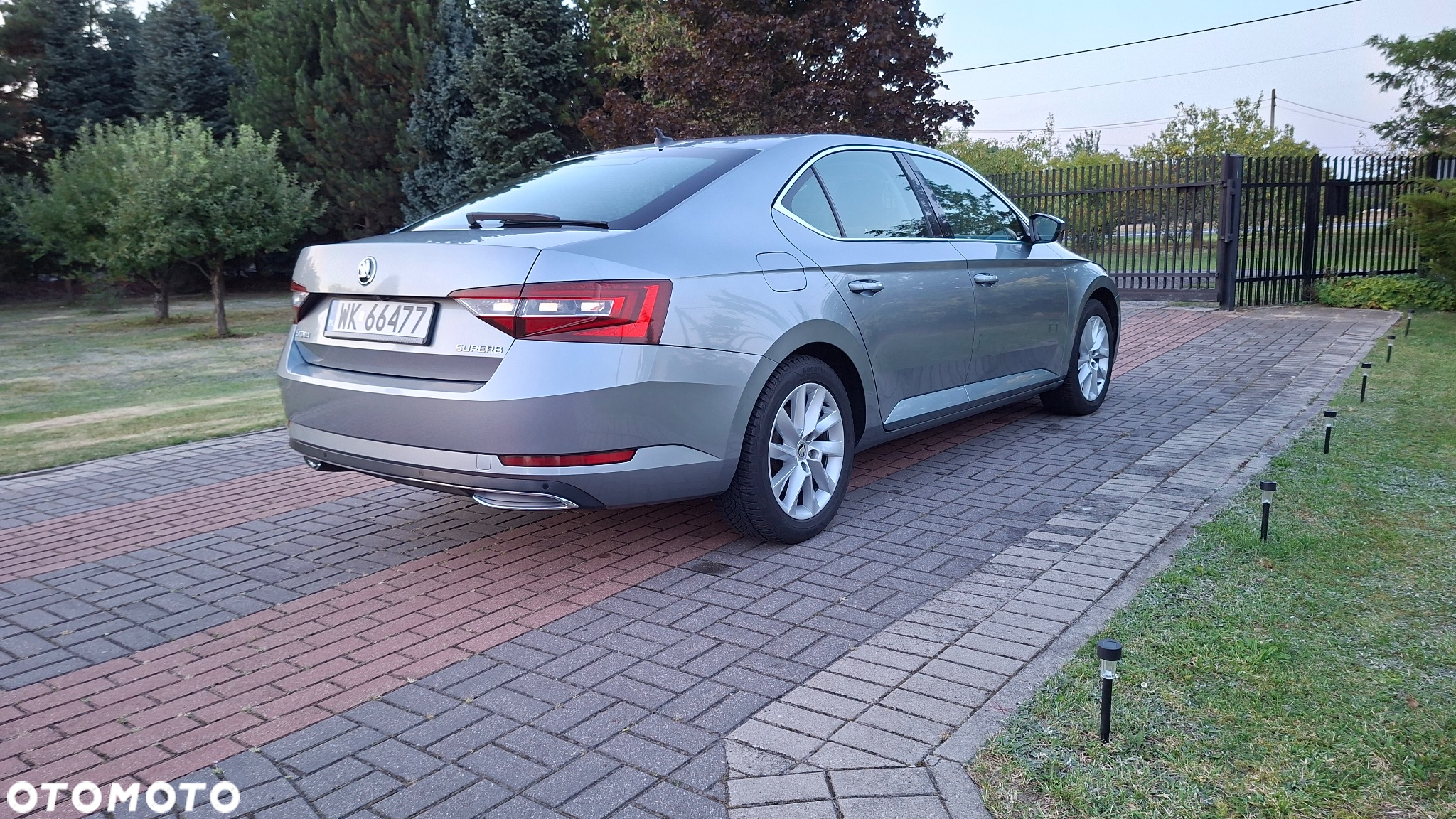Skoda Superb 2.0 TDI Style DSG - 5