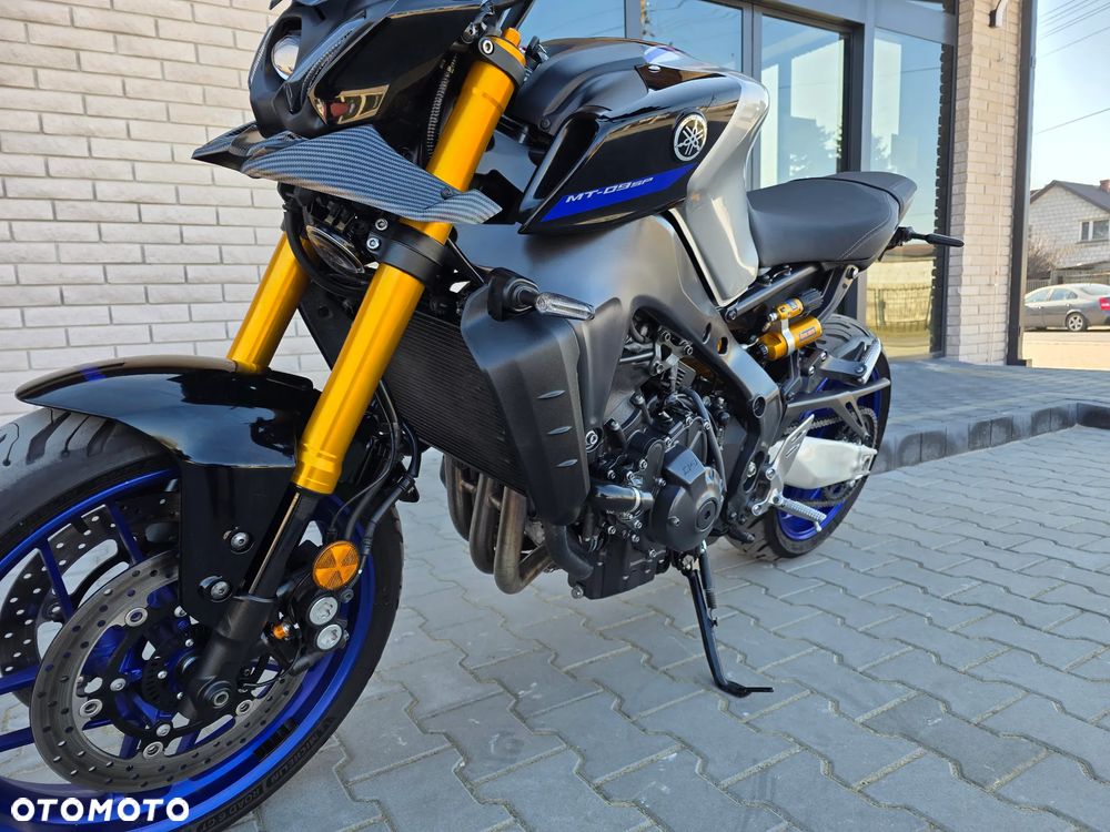 Yamaha MT - 22