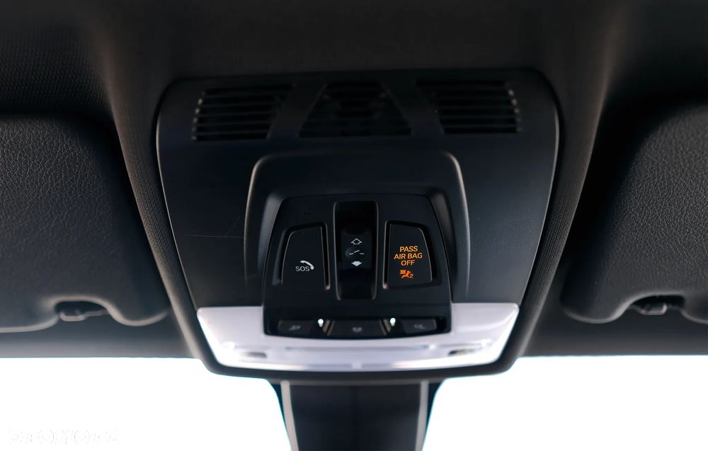 BMW X1 xDrive25i M Sport - 38