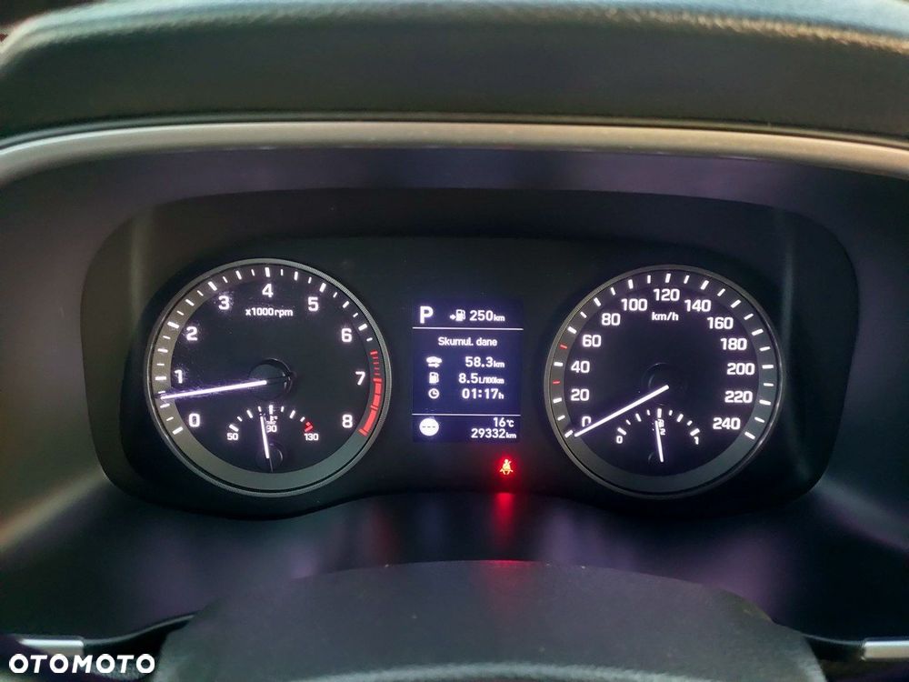 Hyundai Tucson 1.6 Turbo 2WD DCT Advantage - 23