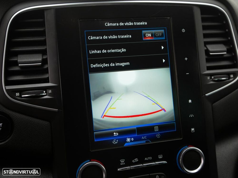 Renault Mégane 1.5 dCi Limited EDC - 26