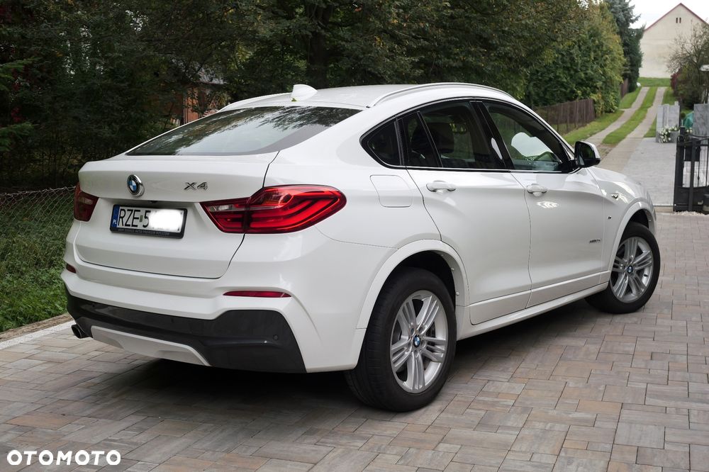 BMW X4 2015 photo 2