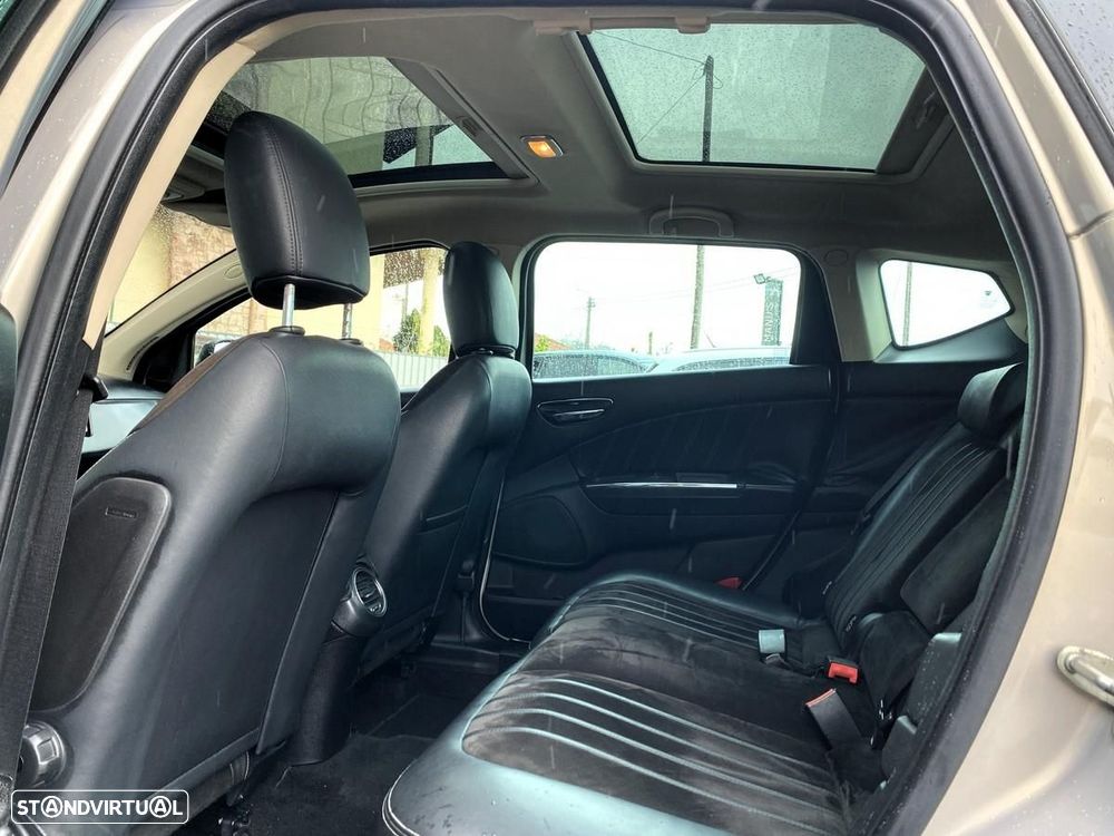 Lancia Delta 1.6 M-Jet Platino - 25