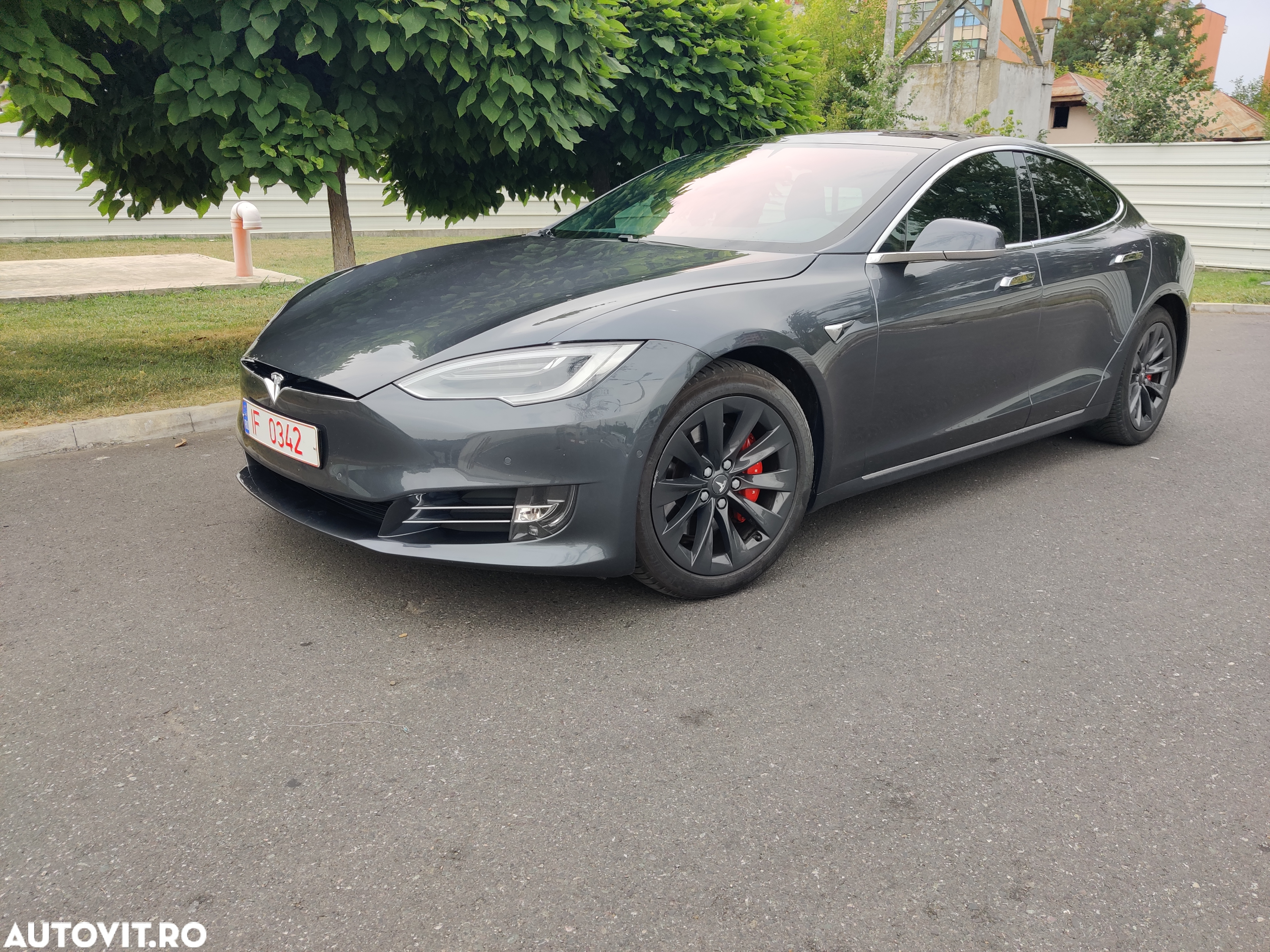Tesla Model S 70D Allradantrieb - 4