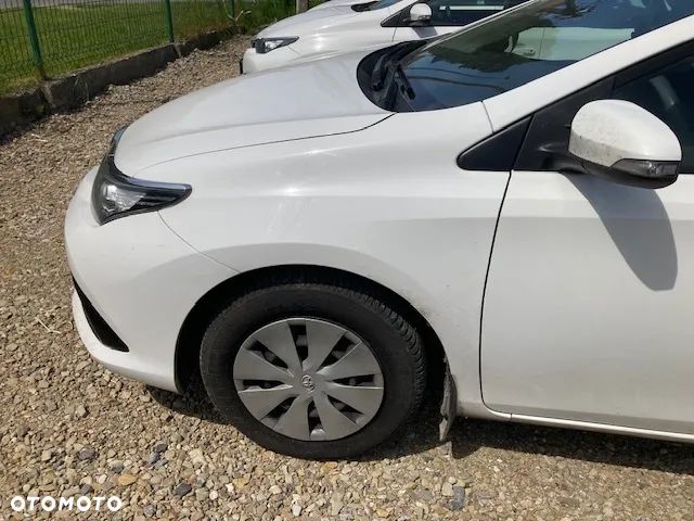 Toyota Auris 1.6 Active - 12