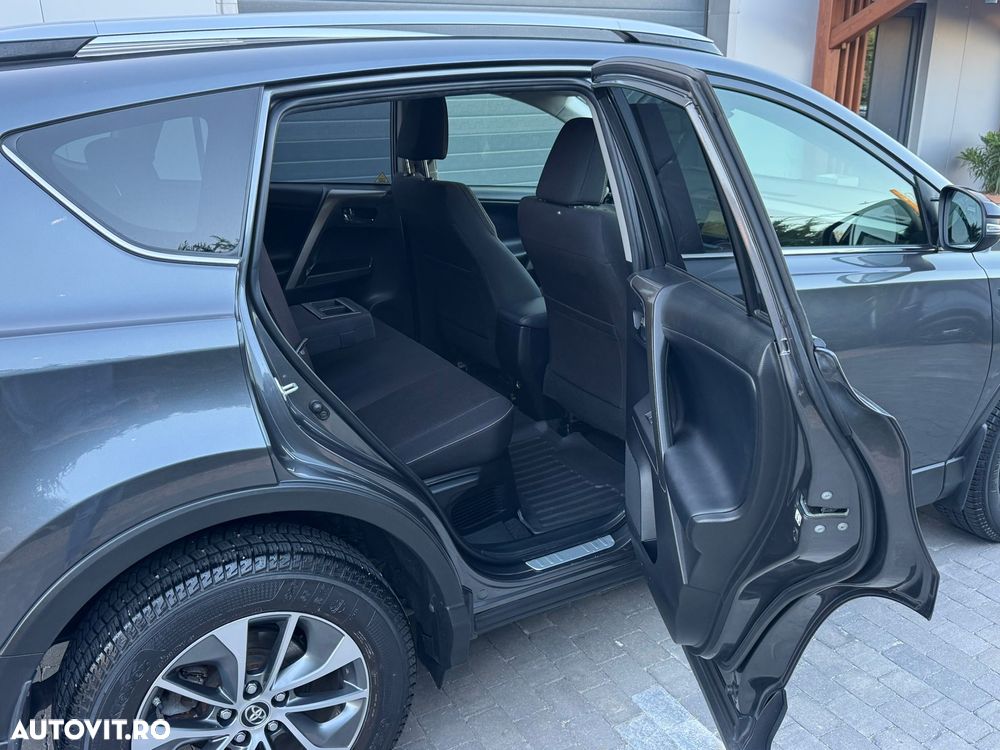 Toyota RAV4 2.5 VVT-i 4x4 Elegance - 13