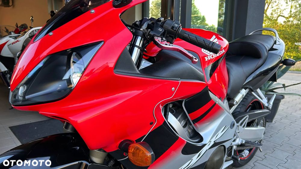 Honda CBR - 6
