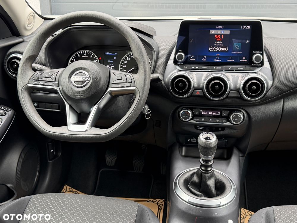 Nissan Juke 1.0 DIG-T DCT Acenta - 13