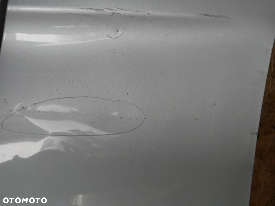 MASKA TOYOTA YARIS II 1E7 - 4