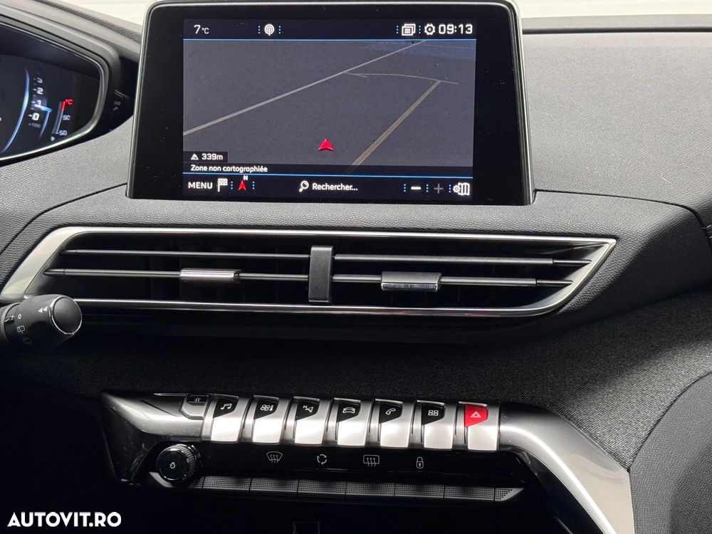 Peugeot 5008 GT LINE - 29