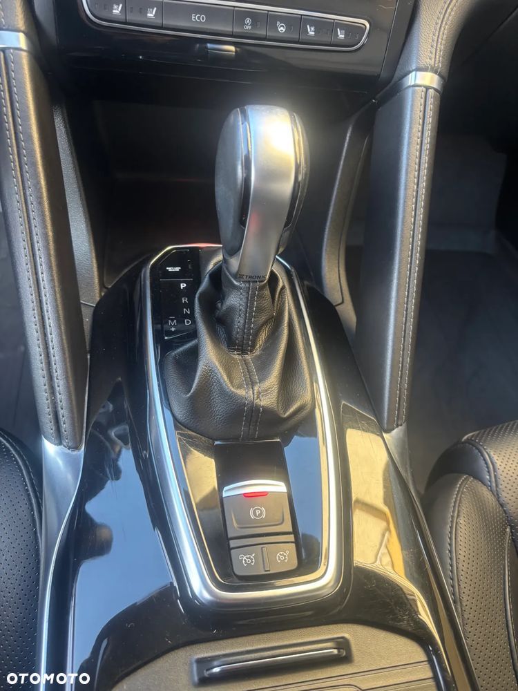 Renault Koleos 2.0 dCi Initiale Paris 4x4 X-Tronic - 11