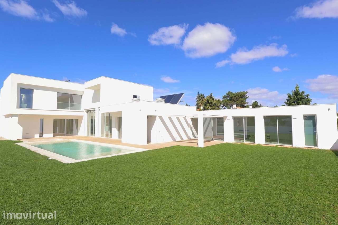 Moradia Contemporânea T4 na prestigiada Verdizela - Grande imagem: 2/53