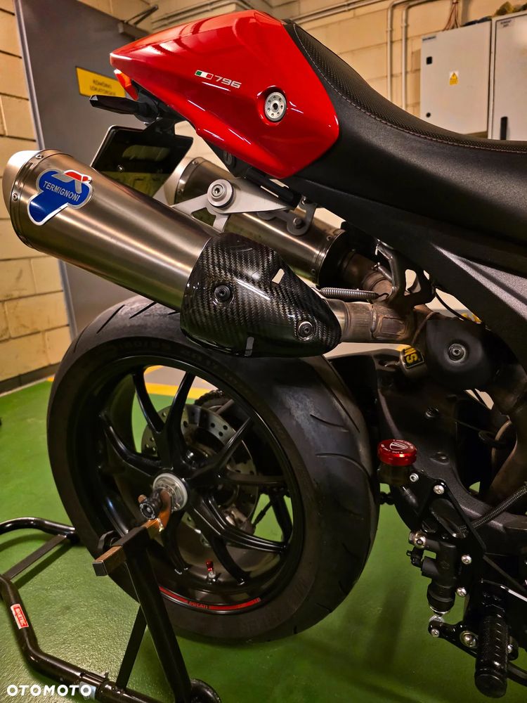 Ducati Monster - 3