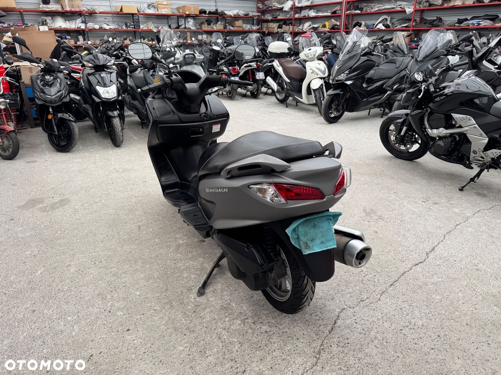 Suzuki Burgman - 5