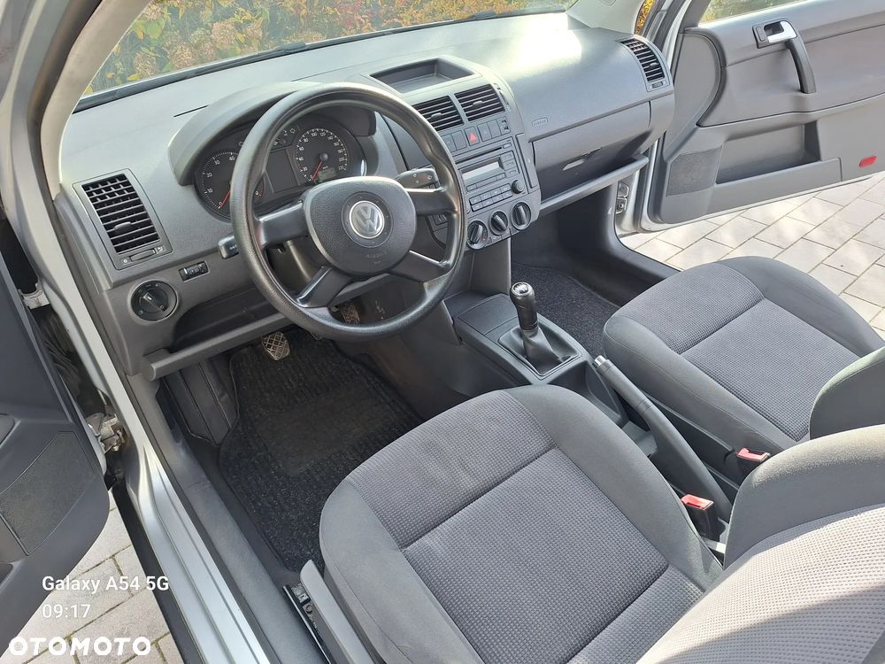 Volkswagen Polo 1.4 Comfortline - 14