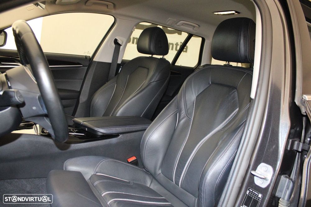 BMW 530 e Aut. - 36