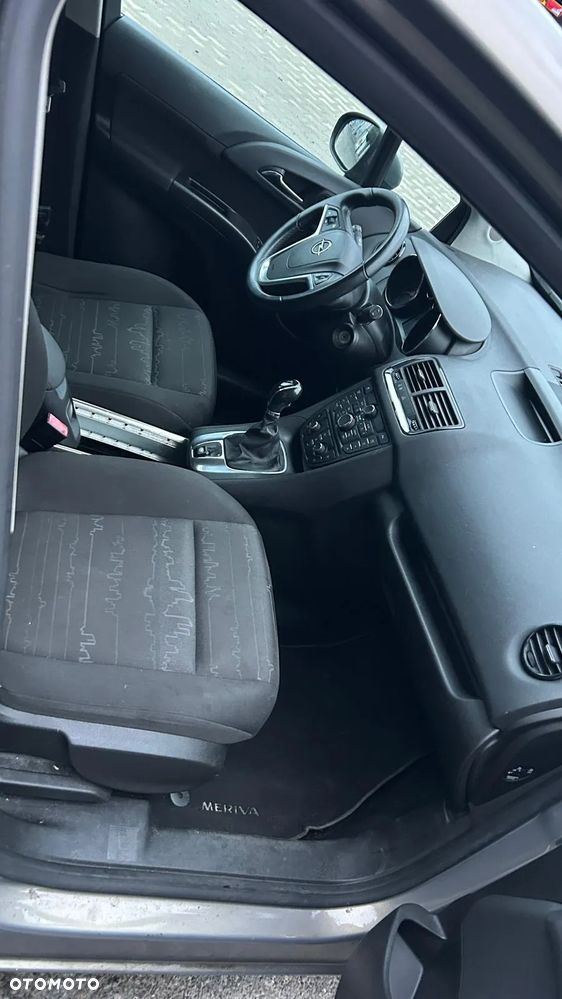 Opel Meriva - 8