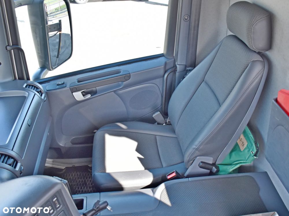 Scania P250 * WYWROTKA 4,75m + HMF 635 K2 + PILOT * STAN BDB - 11