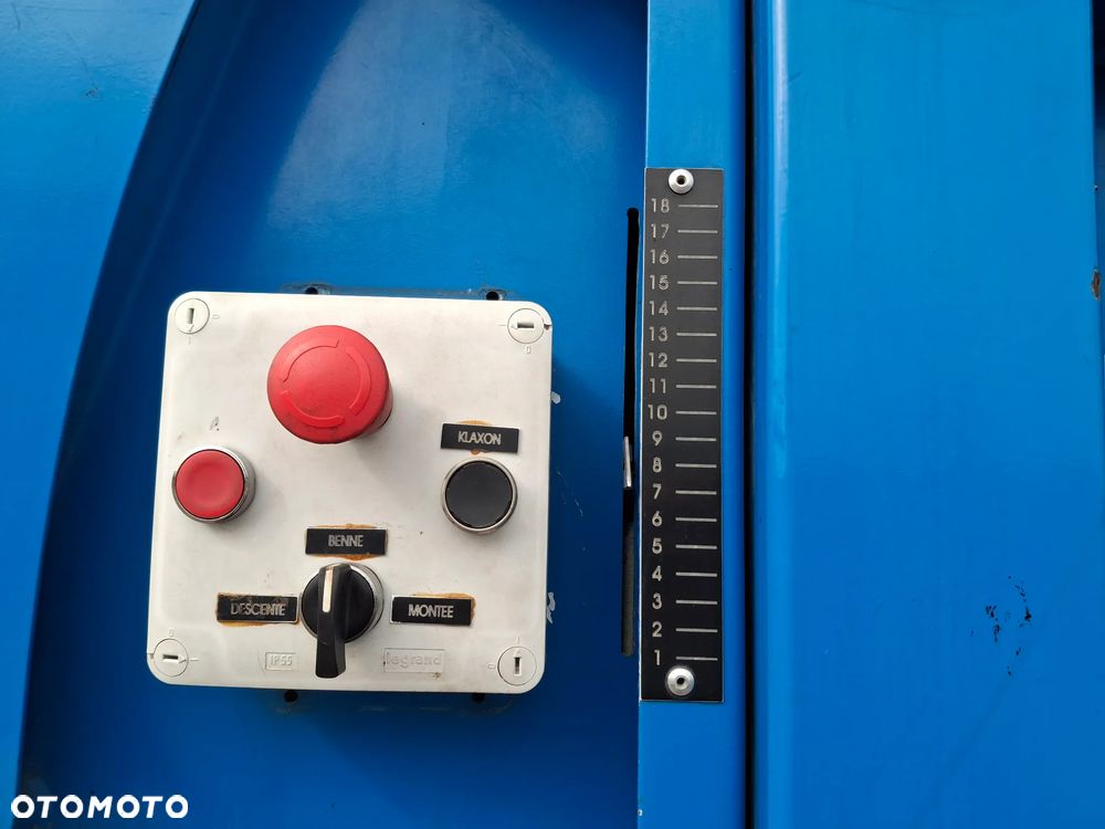 Renault D16 Skrapiarka CTP Constructeur Naprawa Asfaltu Rozsypywacz Grysu Wywrotka - 12