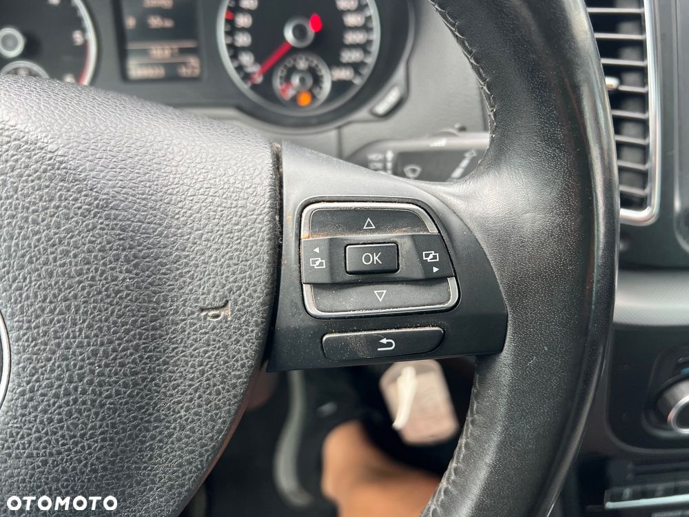 Volkswagen Sharan - 28