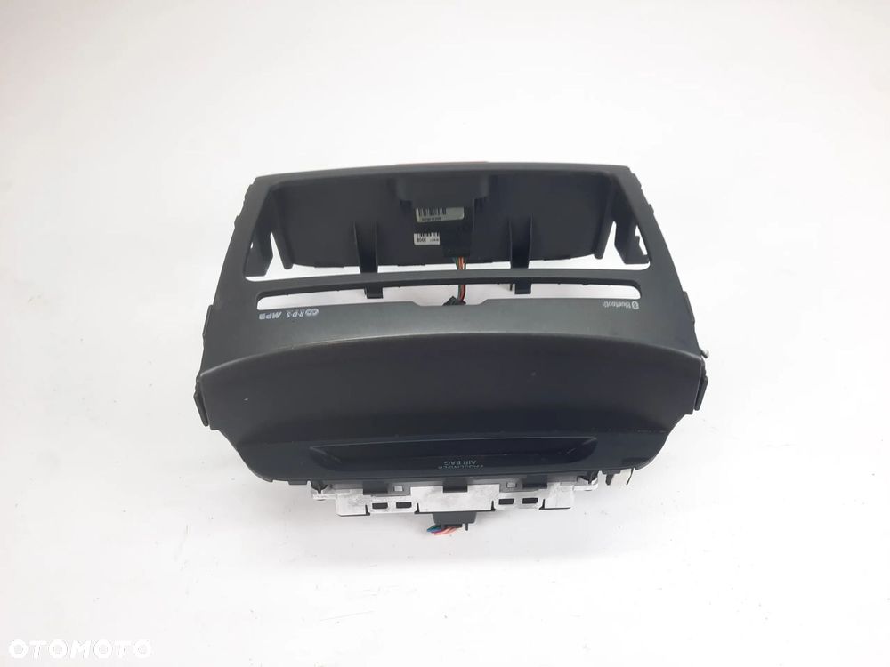 KIA SPORTAGE III RAMKA RADIA NAWIGACJI - 3