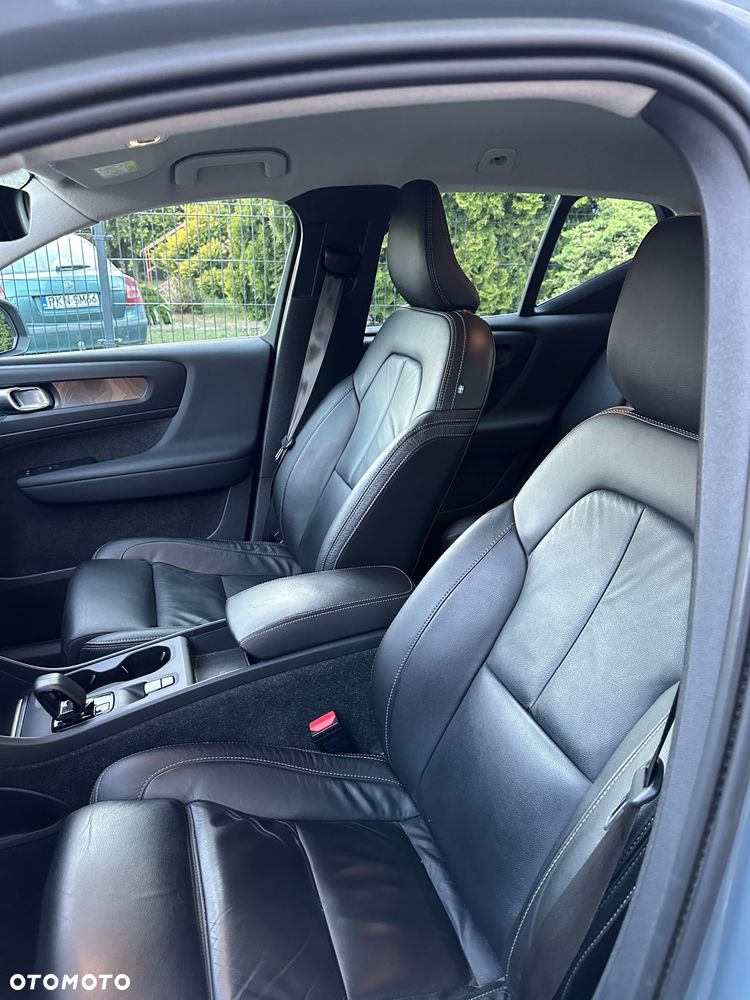 Volvo XC 40 - 20