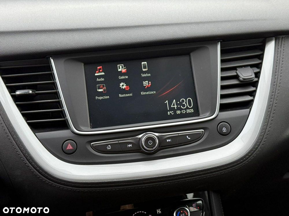 Opel Grandland X 1.2 T GPF Enjoy S&S - 26