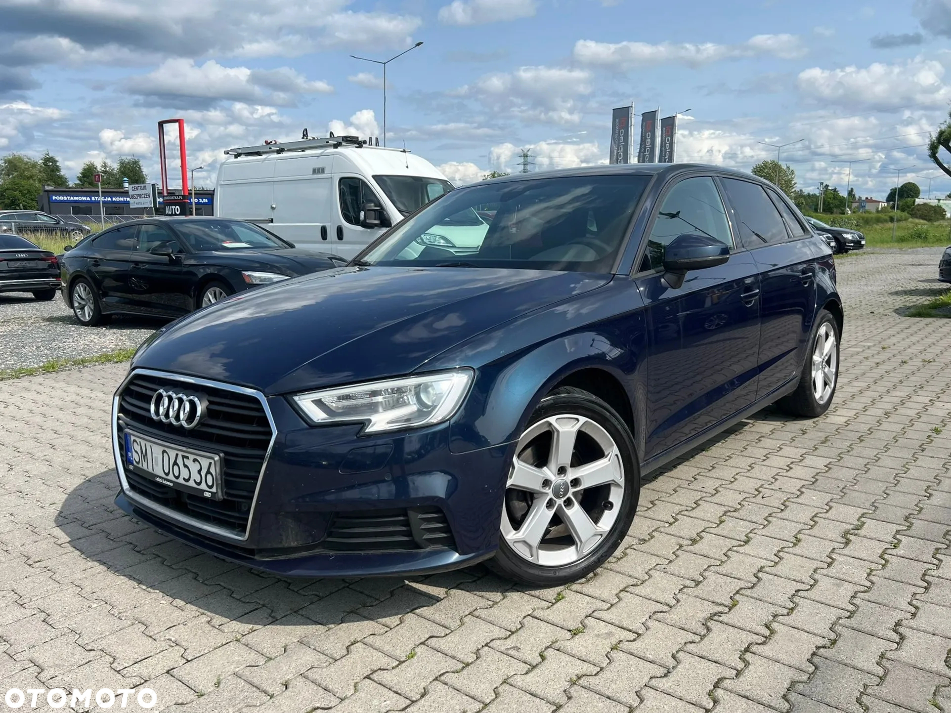 Audi A3 1.6 TDI S tronic - 4