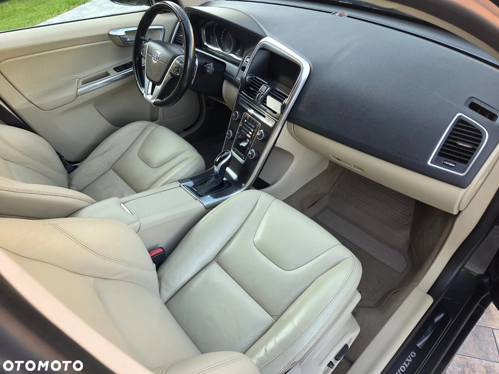 Volvo XC 60 T6 AWD Summum - 14