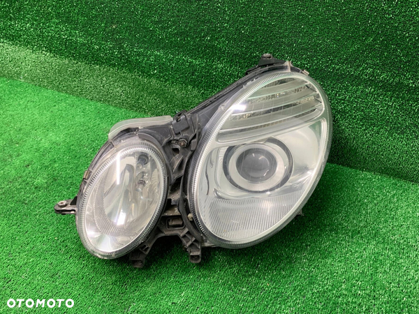 Mercedes E-Klasa W211 lift lampa reflektor lewa Bi-xenon SKRĘTNY Europa