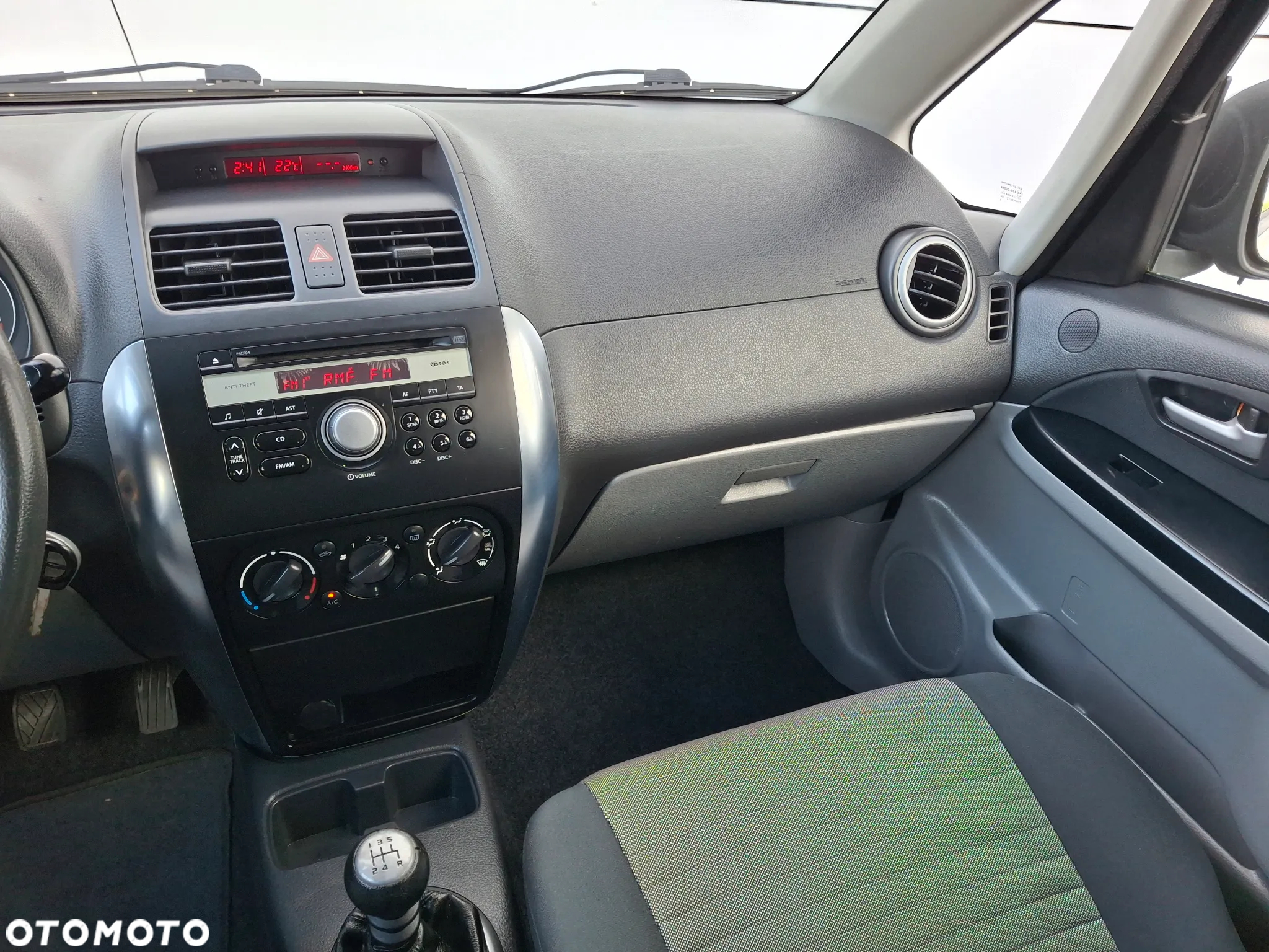 Suzuki SX4 1.6 DDiS Comfort - 30