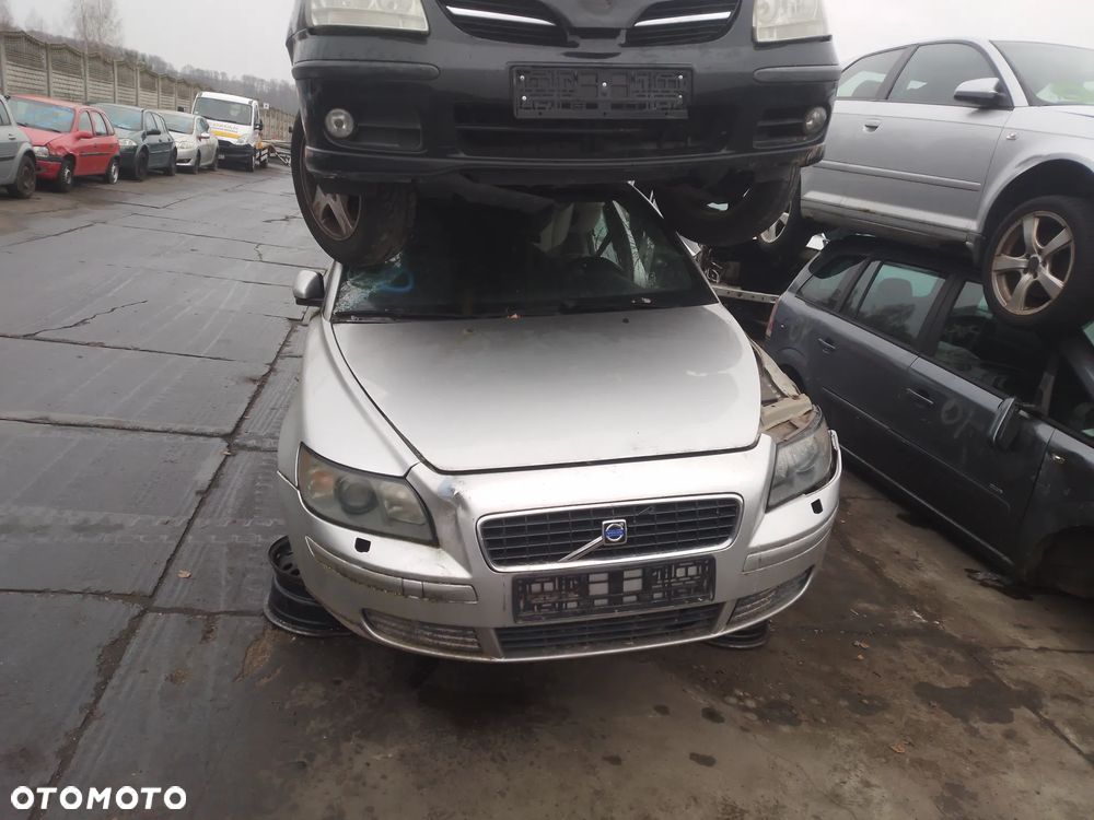 VOLVO S40 II 03-07 2.0 D 4204 T  SILNIK KOMPLETNY GWARANCJA - 2