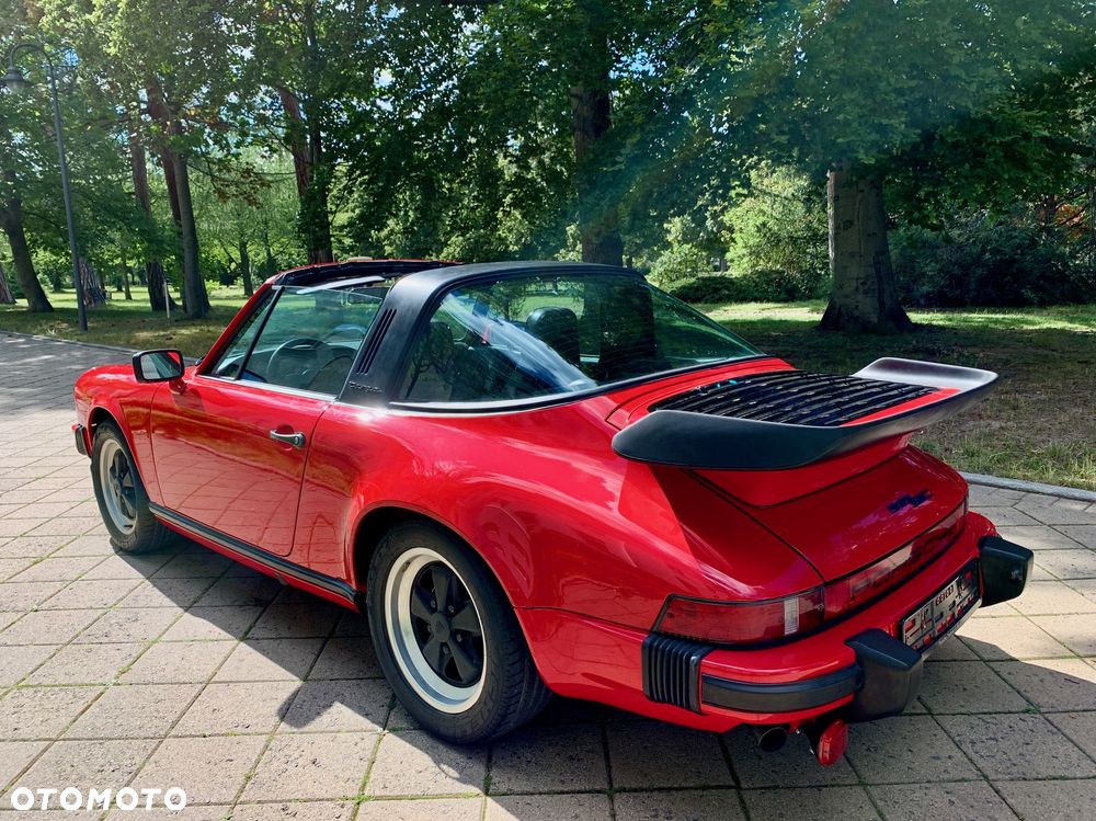 Porsche 911 - 4