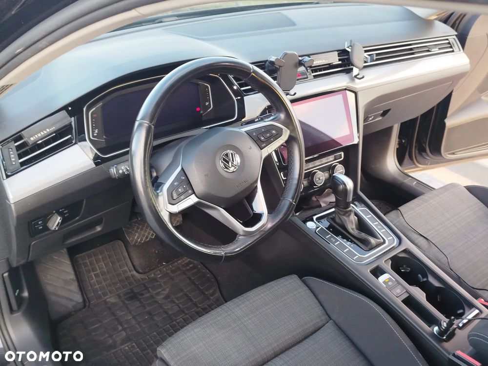 Volkswagen Passat 2.0 TSI Business DSG - 6