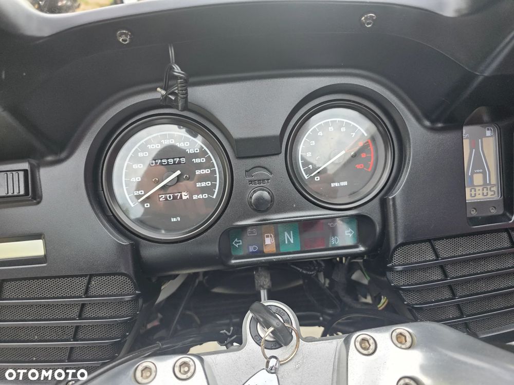 BMW R - 17